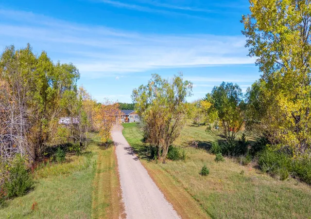 Photo 2 of Single family home for sale at 9569 291st Avenue Ne, North Branch, MN 55056 | MLS# 7158310 | Listing updated on 2026-10-21