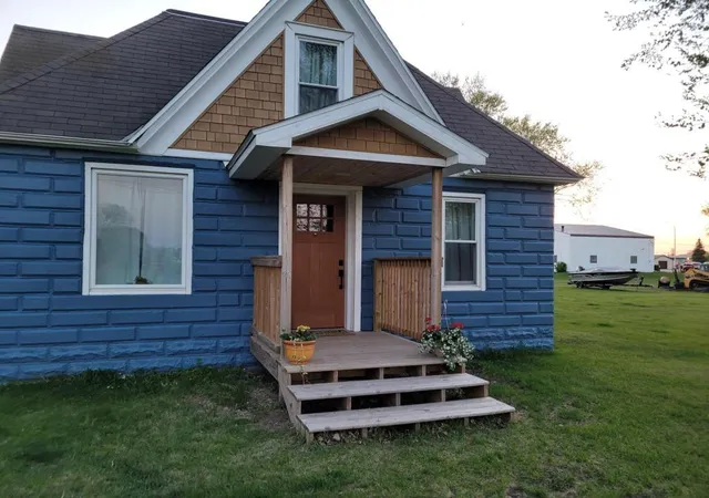 Photo 1 of Single family home for sale at 97 Elm Ave S, Ottertail, MN 56571 | MLS# 7158346 | Listing updated on 2026-10-11