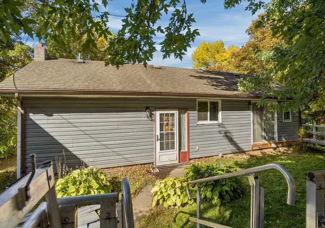 Photo 4 of Single family home for sale at 3903 Fanny Lake Rd NE, Cambridge, MN 55008 | MLS# 7158386 | Listing updated on 2026-10-10