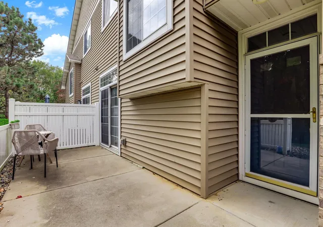 Photo 3 of Single family home for sale at 14175 Plymouth Ave #142, Burnsville, MN 55337 | MLS# 7158387 | Listing updated on 2026-10-16