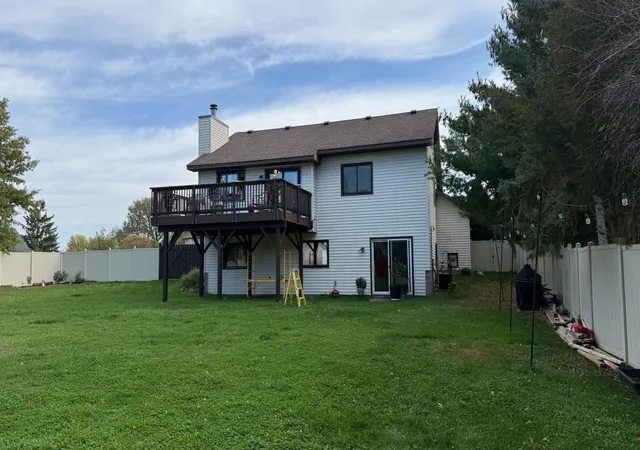 Photo 4 of Single family home for sale at 8749 Queens Gdns, Minneapolis, MN 55443 | MLS# 7158408 | Listing updated on 2026-10-11