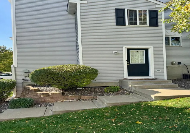 Photo 3 of Single family home for sale at 16128 71st Lane Ne, Elk River, MN 55330 | MLS# 7158409 | Listing updated on 2026-10-22