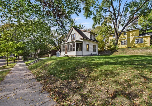 Photo 2 of Single family home for sale at 3501 Queen Ave N, Minneapolis, MN 55412 | MLS# 7158419 | Listing updated on 2026-10-20