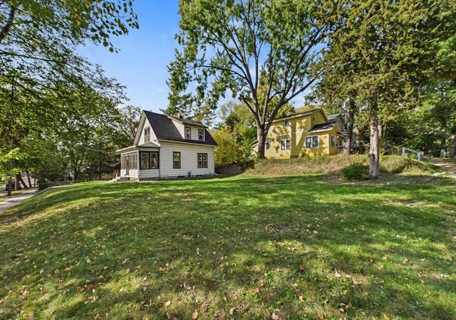 Photo 3 of Single family home for sale at 3501 Queen Ave N, Minneapolis, MN 55412 | MLS# 7158419 | Listing updated on 2026-10-20