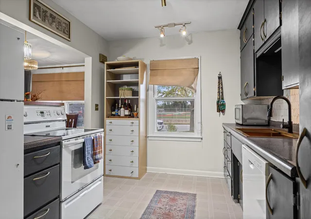 Photo 2 of Sale Pending at 1311 W 5th Street, Winona, MN 55987 | MLS# 7158496 | Listing updated on 2026-10-16