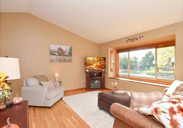Photo 4 of Single family home for sale at 11558 Xylon Ave N, Champlin, MN 55316 | MLS# 7158511 | Listing updated on 2026-10-15