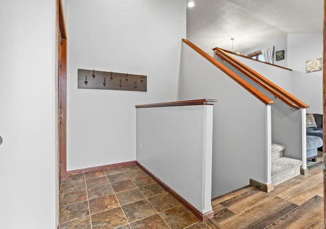 Photo 3 of Single family home for sale at 1240 38th Avenue S, Moorhead, MN 56560 | MLS# 7158513 | Listing updated on 2026-10-18