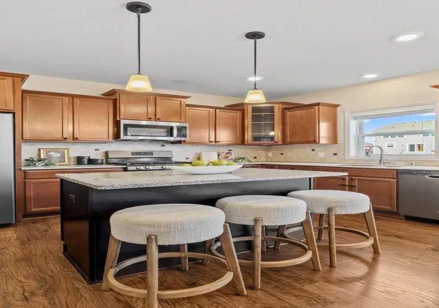 Photo 1 of Single family home for sale at 19250 Indora Trl, Lakeville, MN 55044 | MLS# 7158530 | Listing updated on 2026-10-23