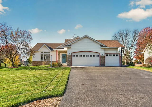 Photo 2 of Single family home for sale at 15456 Eagle St NW, Andover, MN 55304 | MLS# 7158533 | Listing updated on 2026-10-22