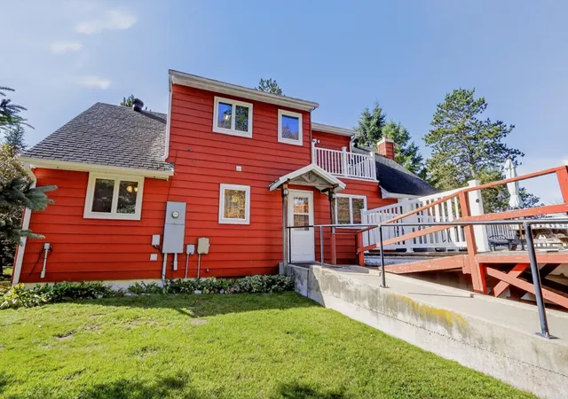 Photo 2 of Single family home for sale at 2111 Norway St, Grand Rapids, MN 55744 | MLS# 7158552 | Listing updated on 2026-10-20