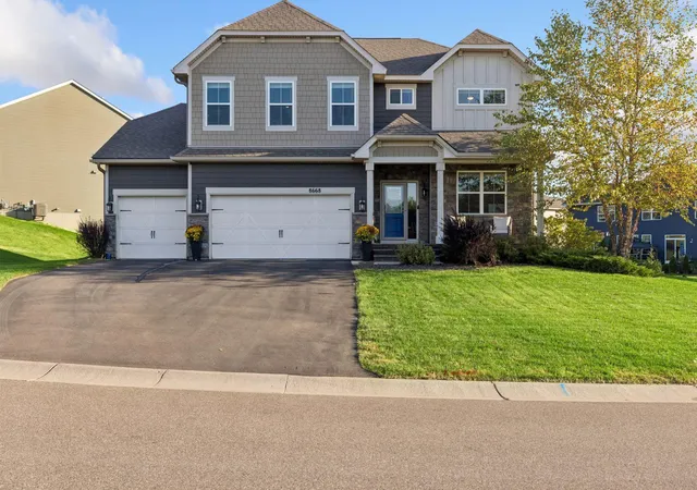Photo 1 of Single family home for sale at 8668 Platinum Dr, Saint Paul, MN 55129 | MLS# 7158555 | Listing updated on 2026-10-23