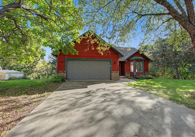 Photo 4 of Single family home for sale at 4587 River Bnd Pl, Savage, MN 55378 | MLS# 7158557 | Listing updated on 2026-10-21