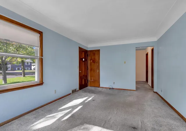 Photo 2 of Sale Pending at 1520 14th Avenue S, Saint Cloud, MN 56301 | MLS# 7158566 | Listing updated on 2026-10-21