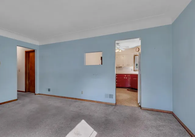 Photo 3 of Sale Pending at 1520 14th Avenue S, Saint Cloud, MN 56301 | MLS# 7158566 | Listing updated on 2026-10-21