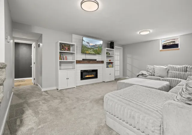 Photo 3 of Sale Pending at 2816 39 1/2 Ave S, Fargo, ND 58104 | MLS# 7158579 | Listing updated on 2026-10-26