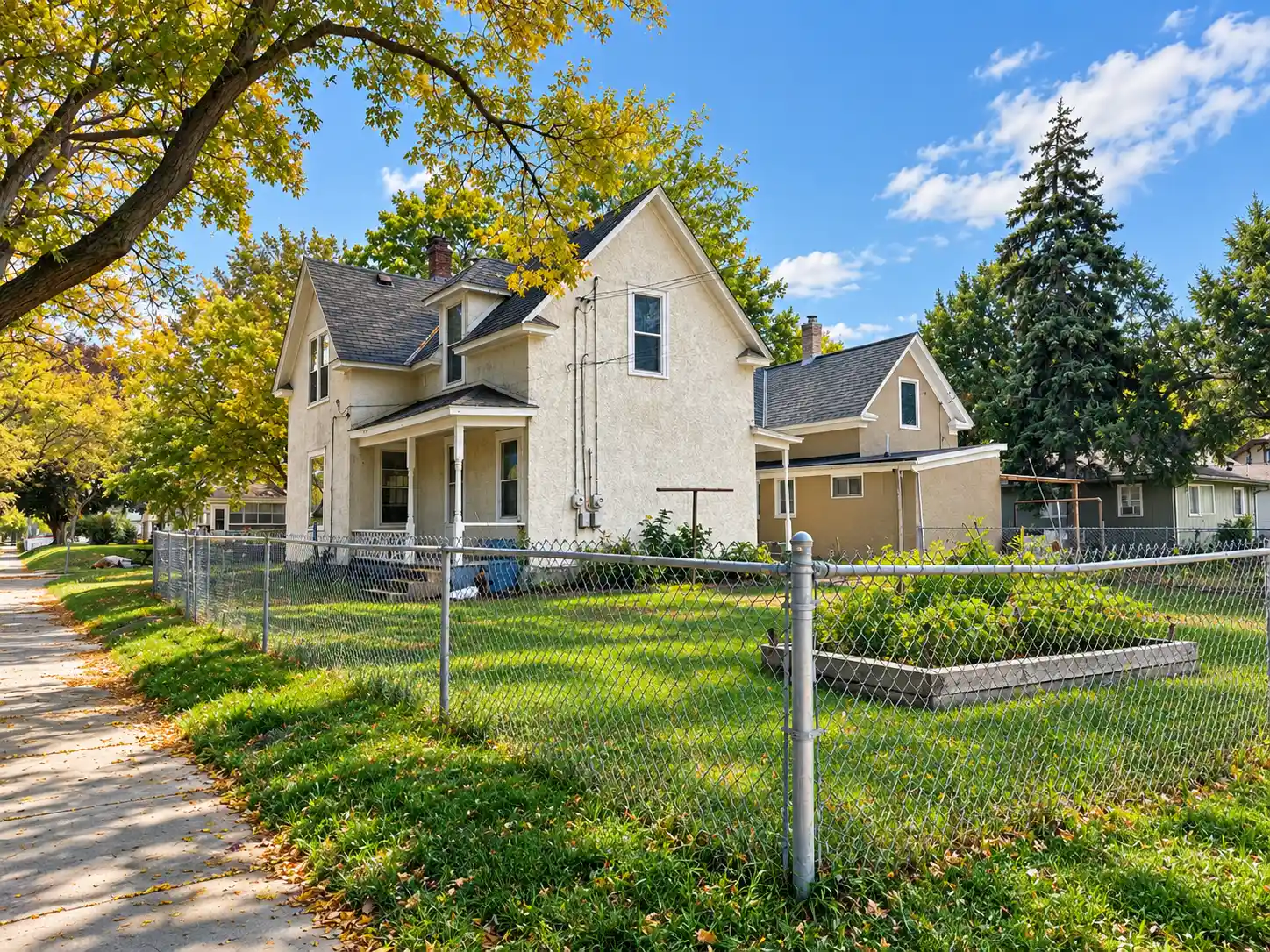 Listing Photo 2 - Condo for sale in 4049 Girard Ave N located at 4049 Girard Ave N, Minneapolis, MN 55412 - Unit 4049 Girard Ave N