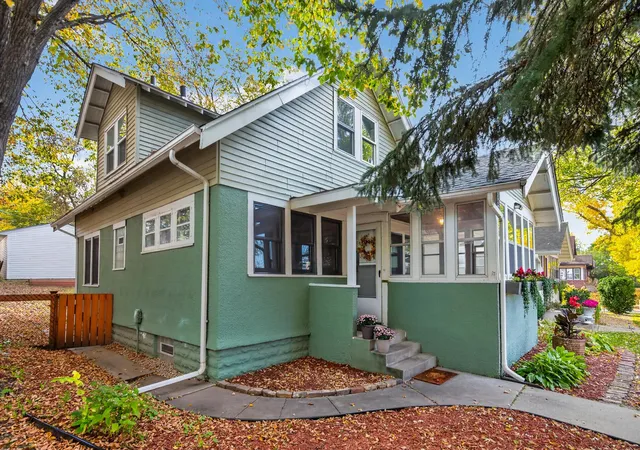Photo 2 of Single family home for sale at 4151 2nd Avenue S, Minneapolis, MN 55409 | MLS# 7158603 | Listing updated on 2026-10-23