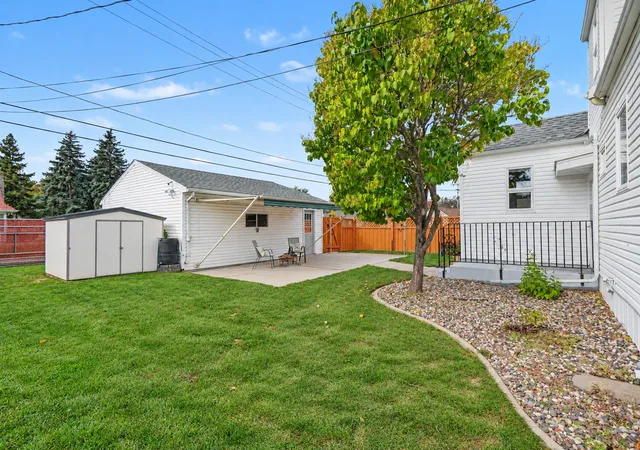 Photo 3 of Single family home for sale at 233 5th Avenue Ne, Osseo, MN 55369 | MLS# 7158630 | Listing updated on 2026-10-21