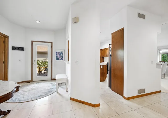 Photo 1 of Single family home for sale at 8991 Ferndale Ln, Eden Prairie, MN 55347 | MLS# 7158676 | Listing updated on 2026-10-14