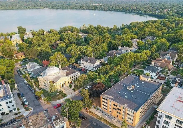 Photo 1 of Condo for sale at 4400 Upton Ave S #101, Minneapolis, MN 55410 | MLS# 7158686 | Listing updated on 2026-10-13