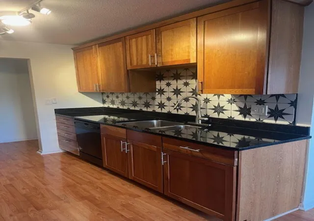Photo 3 of Condo for sale at 4400 Upton Ave S #101, Minneapolis, MN 55410 | MLS# 7158686 | Listing updated on 2026-10-13