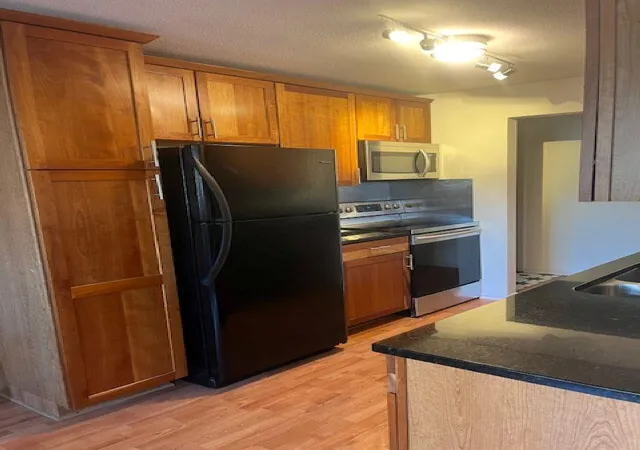 Photo 3 of Condo for sale at 4400 Upton Ave S #101, Minneapolis, MN 55410 | MLS# 7158686 | Listing updated on 2026-10-13