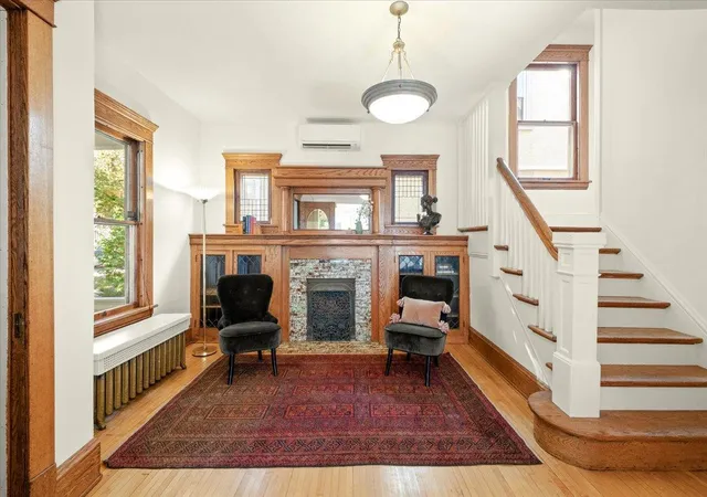 Photo 4 of Single family home for sale at 2017 Emerson Ave S, Minneapolis, MN 55405 | MLS# 7158699 | Listing updated on 2026-10-16