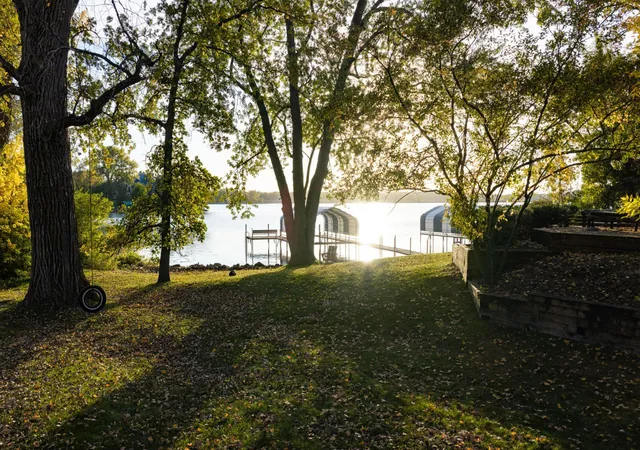 Photo 3 of Sale Pending at 2626 Crosby Rd, Wayzata, MN 55391 | MLS# 7158710 | Listing updated on 2026-10-21