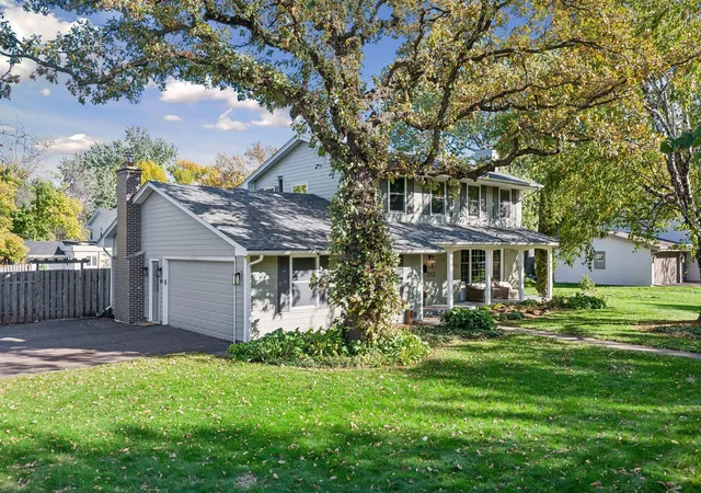 Photo 1 of Single family home for sale at 2001 Westwood Hills Dr, Minneapolis, MN 55426 | MLS# 7158724 | Listing updated on 2026-10-14
