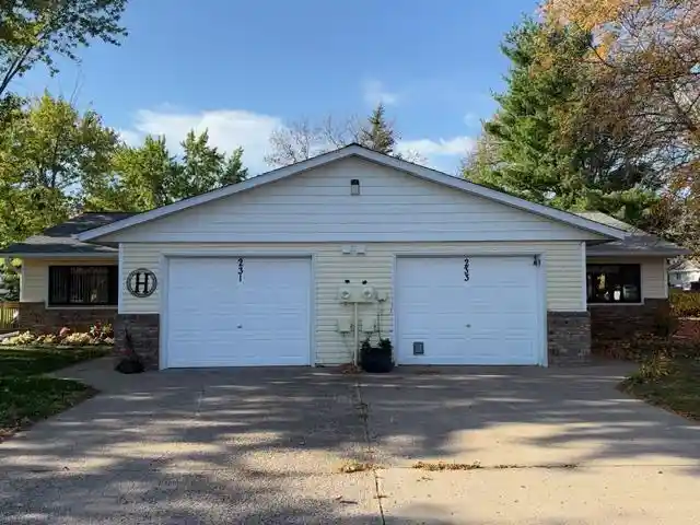 Listing Photo 2 - Condo for sale in 231 Marvin Elwood Rd located at 231 Marvin Elwood Rd, Monticello, MN 55362 - Unit 231 Marvin Elwood Rd