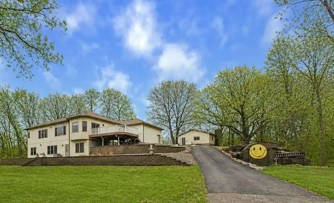 Photo 3 of Single family home for sale at 18559 Empire Trl, Burtrum, MN 56318 | MLS# 7158765 | Listing updated on 2026-10-12