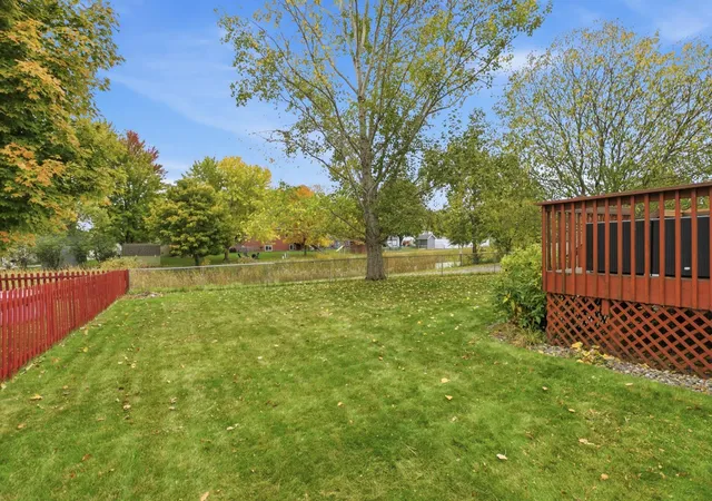 Photo 3 of Single family home for sale at 300 10th Avenue N, Sartell, MN 56377 | MLS# 7158768 | Listing updated on 2026-10-17