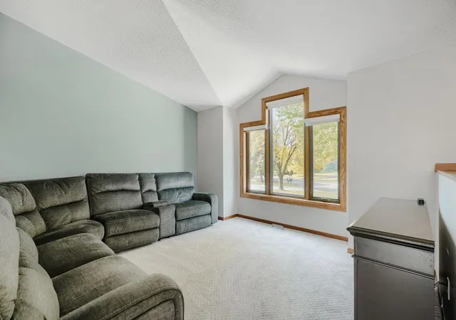 Photo 4 of Single family home for sale at 1317 Schooner Ct, Saint Paul, MN 55125 | MLS# 7158772 | Listing updated on 2026-10-22