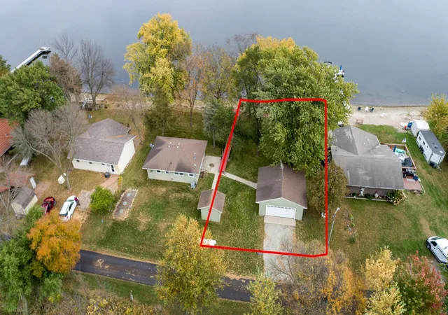 Photo 3 of Single family home for sale at 49261 Sportsmans Ln, Waterville, MN 56096 | MLS# 7158777 | Listing updated on 2026-10-22