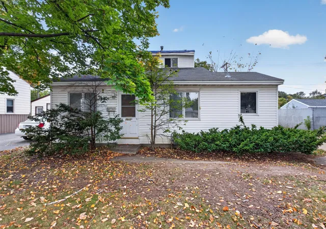 Single family home for sale at 7017 52nd Avenue N, Minneapolis, MN 55428 | MLS# 7158793