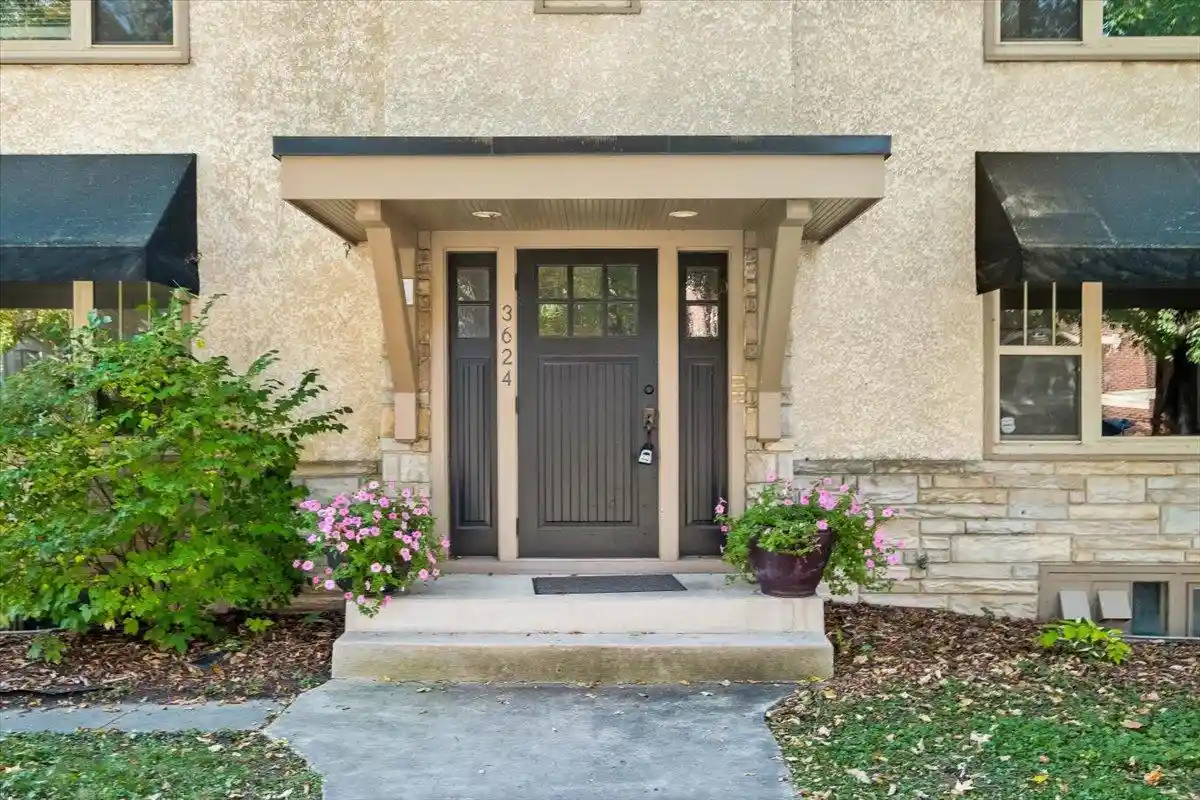 Listing Photo 2 - Condo for sale in 3624 Colfax Ave S located at 3624 Colfax Ave S, Minneapolis, MN 55409 - Unit #101