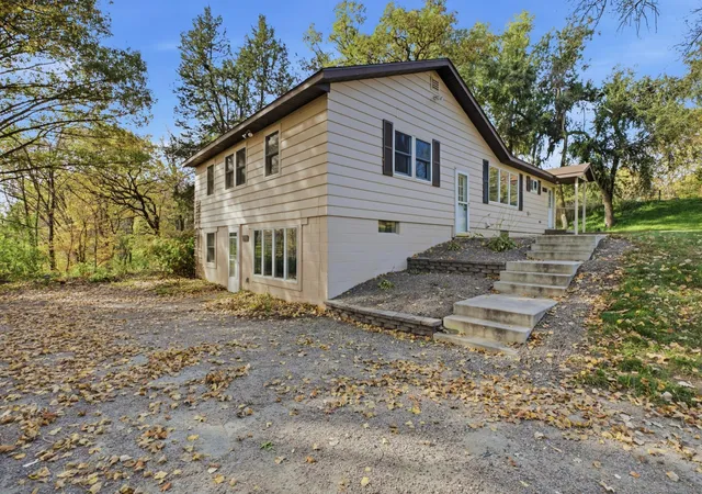 Photo 4 of Single family home for sale at 17205 46th Street NW, South Haven, MN 55382 | MLS# 7158872 | Listing updated on 2026-10-19