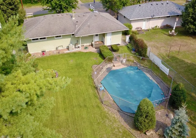 Photo 3 of Single family home for sale at 2305 10th Avenue S, Saint Cloud, MN 56301 | MLS# 7158875 | Listing updated on 2026-10-14