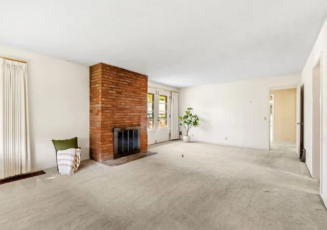 Photo 3 of Single family home for sale at 5904 Queen Ave S, Minneapolis, MN 55410 | MLS# 7158919 | Listing updated on 2026-10-23