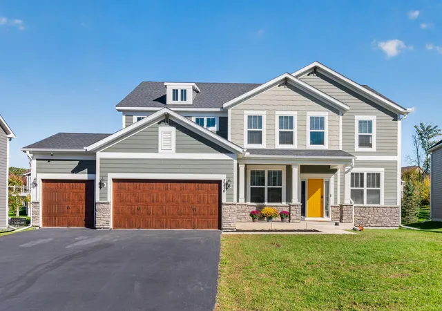 Photo 1 of Single family home for sale at 5370 Fountain Ln N, Minneapolis, MN 55446 | MLS# 7159048 | Listing updated on 2026-10-28