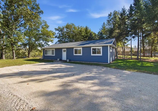 Photo 2 of Single family home for sale at 12724 622nd Street, Kellogg, MN 55945 | MLS# 7159053 | Listing updated on 2026-10-20