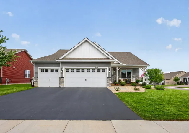 Photo 2 of Single family home for sale at 6199 Jasmine Bay S, Cottage Grove, MN 55016 | MLS# 7159059 | Listing updated on 2026-10-13