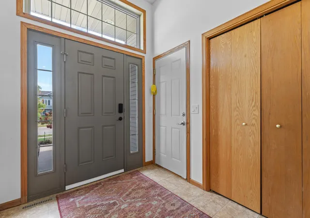 Photo 2 of Single family home for sale at 4600 Tundra Ln Nw, Rochester, MN 55901 | MLS# 7159062 | Listing updated on 2026-10-23