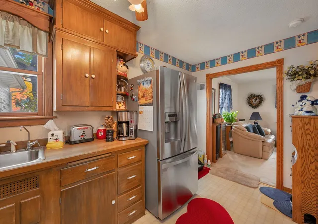 Photo 4 of Single family home for sale at 1343 Oak Beach Dr, Fairmont, MN 56031 | MLS# 7159074 | Listing updated on 2026-10-21