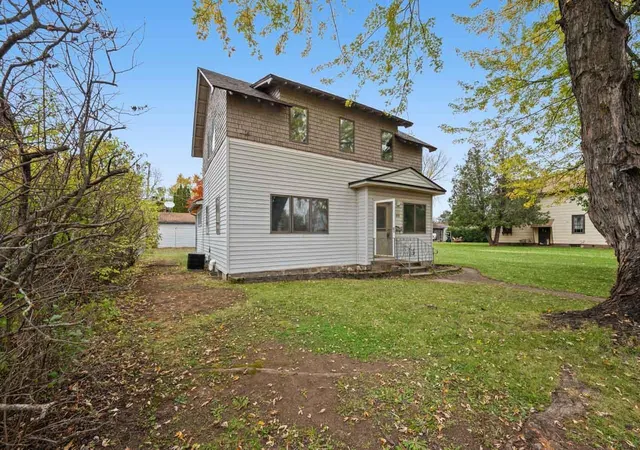 Photo 1 of Single family home for sale at 620 W 2nd Avenue, Keewatin, MN 55753 | MLS# 7159085 | Listing updated on 2026-10-21