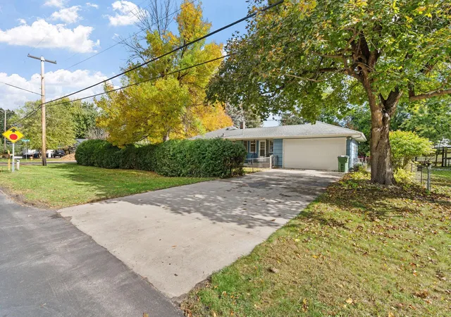 Photo 2 of Single family home for sale at 1936 Grant Rd, Saint Paul, MN 55112 | MLS# 7159114 | Listing updated on 2026-10-22