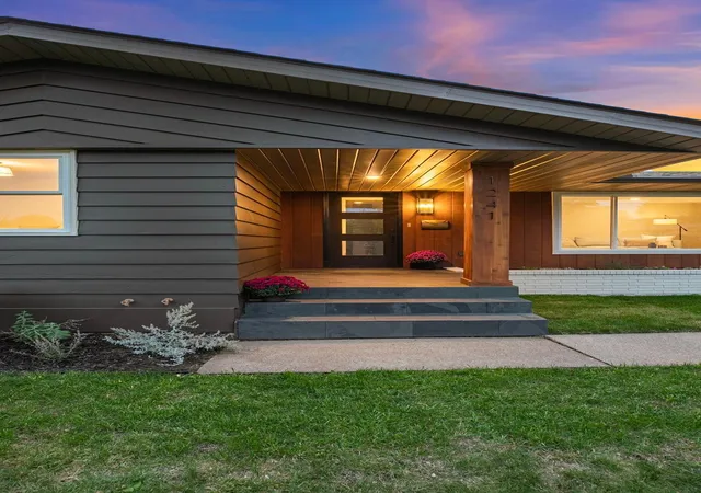 Photo 2 of Single family home for sale at 1241 12th Avenue N, Saint Cloud, MN 56303 | MLS# 7159115 | Listing updated on 2026-10-21
