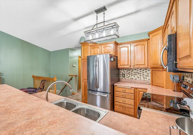 Photo 4 of Single family home for sale at 9239 E Point Douglas Ln S, Cottage Grove, MN 55016 | MLS# 7159131 | Listing updated on 2026-10-19
