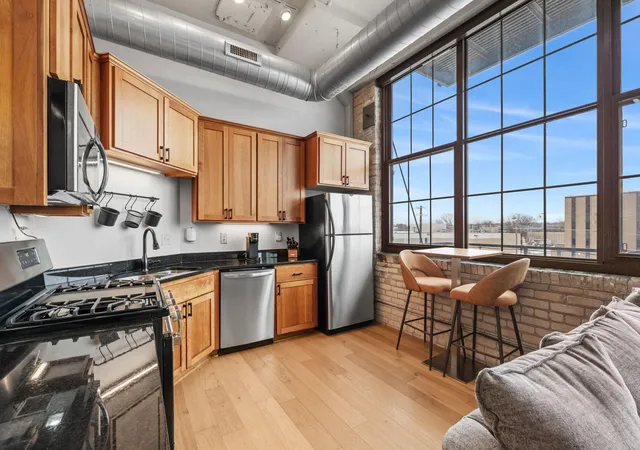 Condo for sale at 1901 E Hennepin Ave #306, Minneapolis, MN 55413 | MLS# 7159146