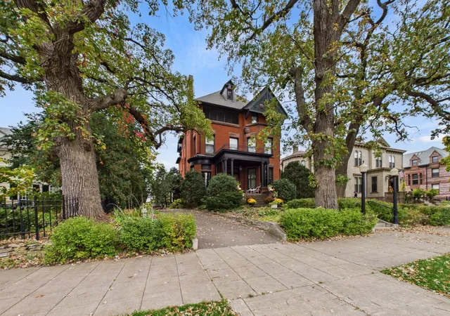 Photo 3 of Condo for sale at 302 Summit Ave #D, Saint Paul, MN 55102 | MLS# 7159152 | Listing updated on 2026-10-28
